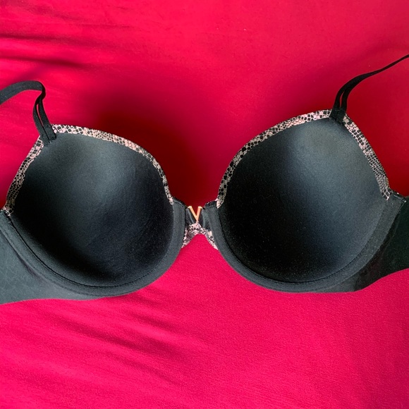 Snake print VS bra - Picture 4 of 5